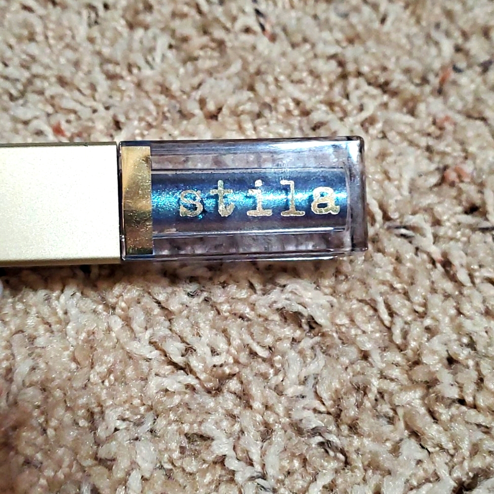 Stila liquid eyeshadow